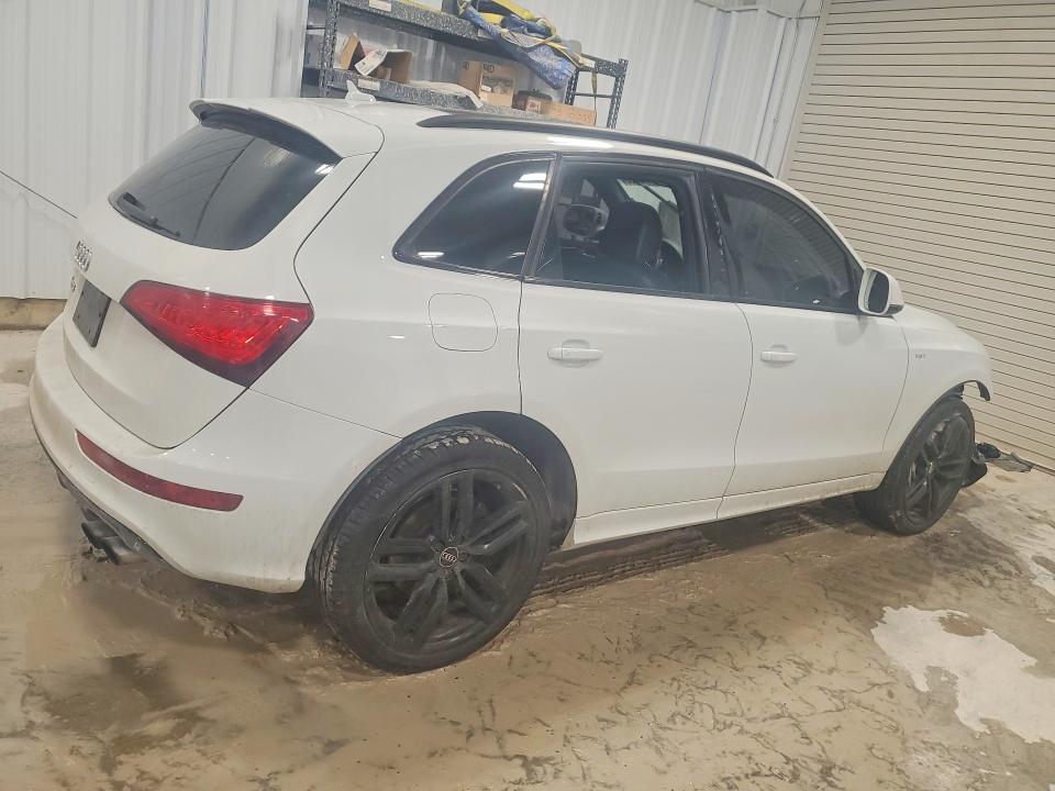 2016 Audi Sq5 მანქანა იყიდება აუქციონზე, vin: WA1LCAFP4GA088435, აუქციონის ნომერი: 78473925