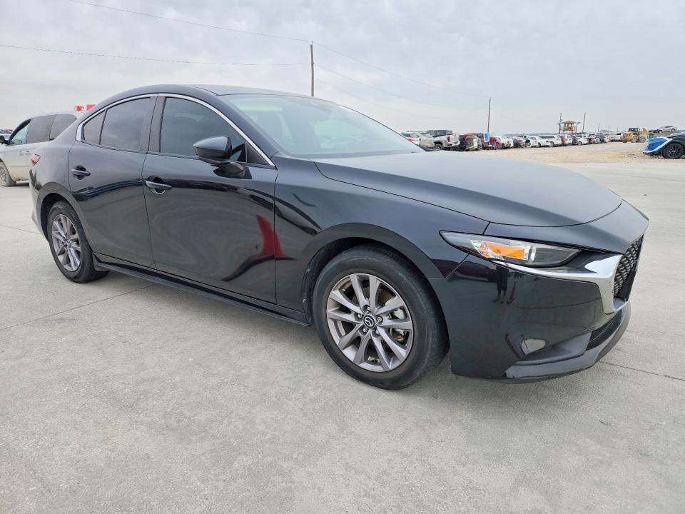 Продаж на аукціоні авто 2021 Mazda 3, vin: JM1BPAAL1M1321631, номер лоту: 76395035