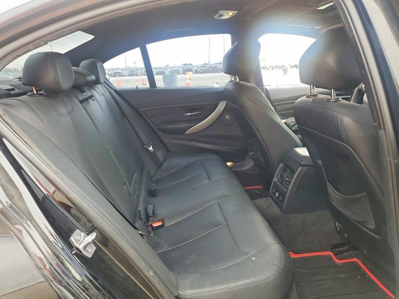 78327615 :رقم المزاد ، WBA3B9G55FNR93923 vin ، 2015 Bmw 335 مزاد بيع