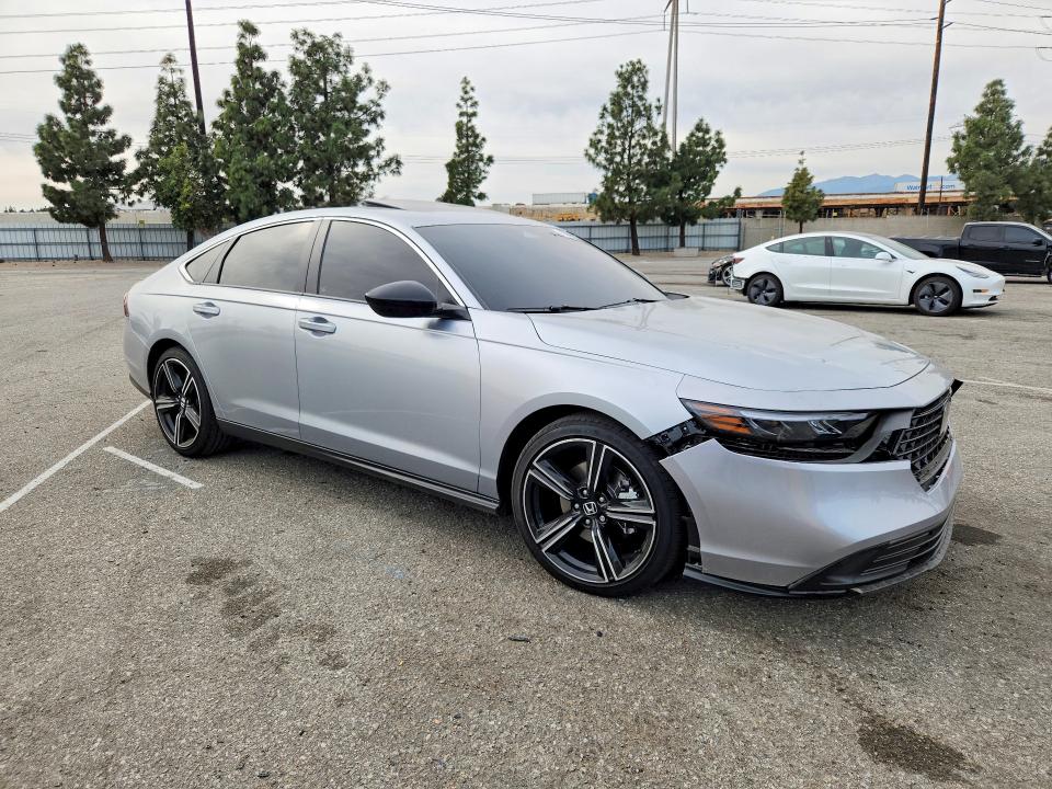 76944345 :رقم المزاد ، 1HGCY2F50SA075073 vin ، 2025 Honda Accord مزاد بيع