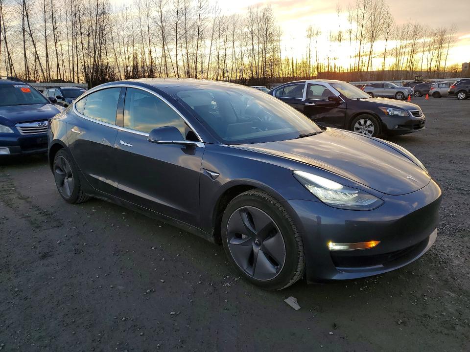 2019 Tesla Model 3 მანქანა იყიდება აუქციონზე, vin: 5YJ3E1EB3KF533348, აუქციონის ნომერი: 76466805