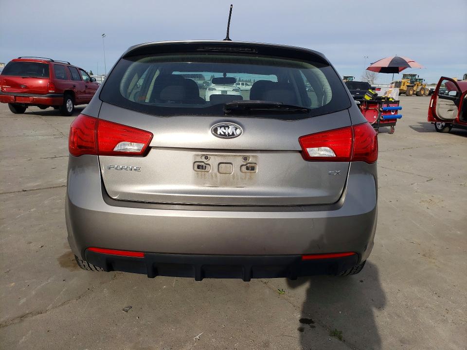 Продажа на аукционе авто 2012 Kia Forte5, vin: KNAFU5A2XC5514132, номер лота: 75510885