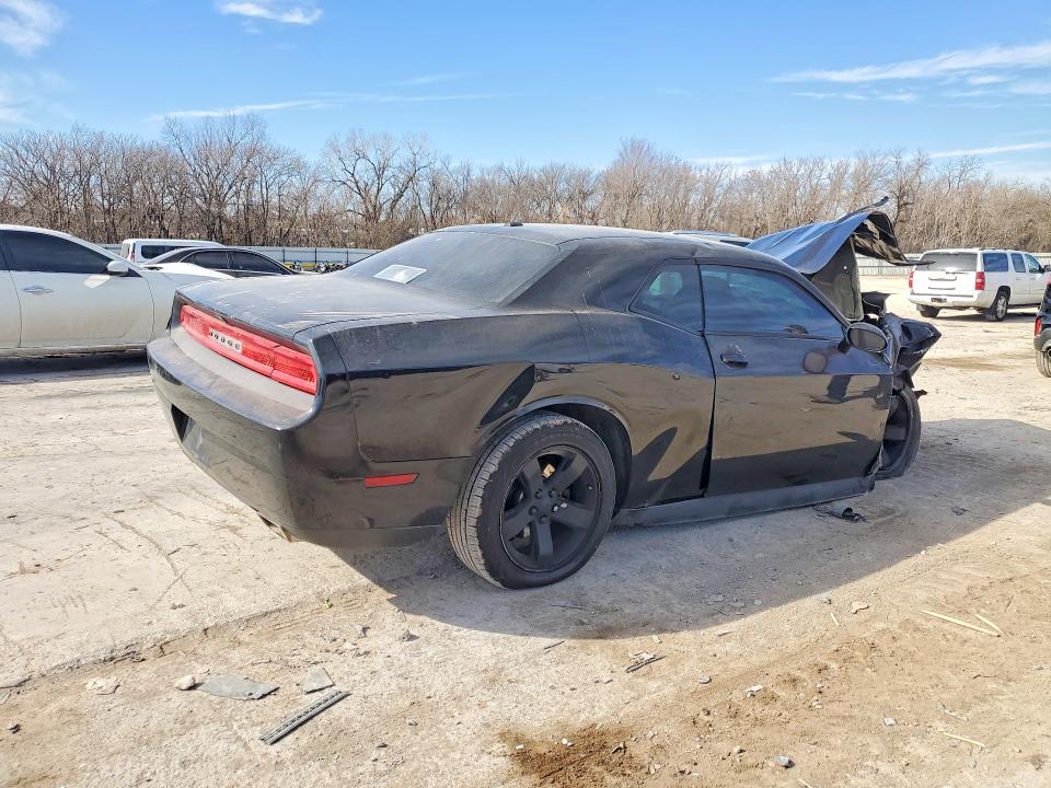 77229085 :رقم المزاد ، 2C3CDYAGXDH562263 vin ، 2013 Dodge Challenger مزاد بيع