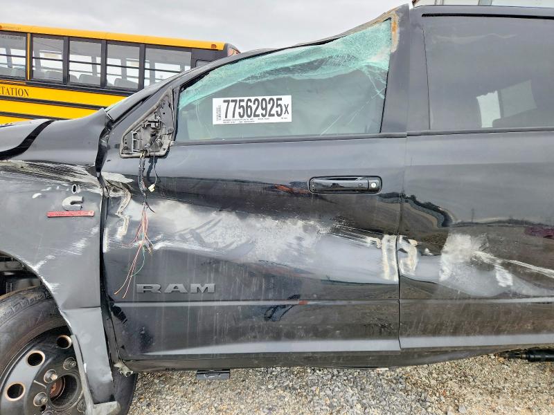 77562925 :رقم المزاد ، 3C63RRJL8SG515012 vin ، 2025 Ram 3500 مزاد بيع