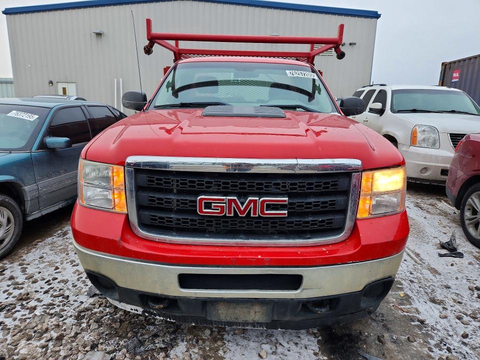 76257205 :رقم المزاد ، 1GT01ZCG4DF243839 vin ، 2013 Gmc Sierra مزاد بيع
