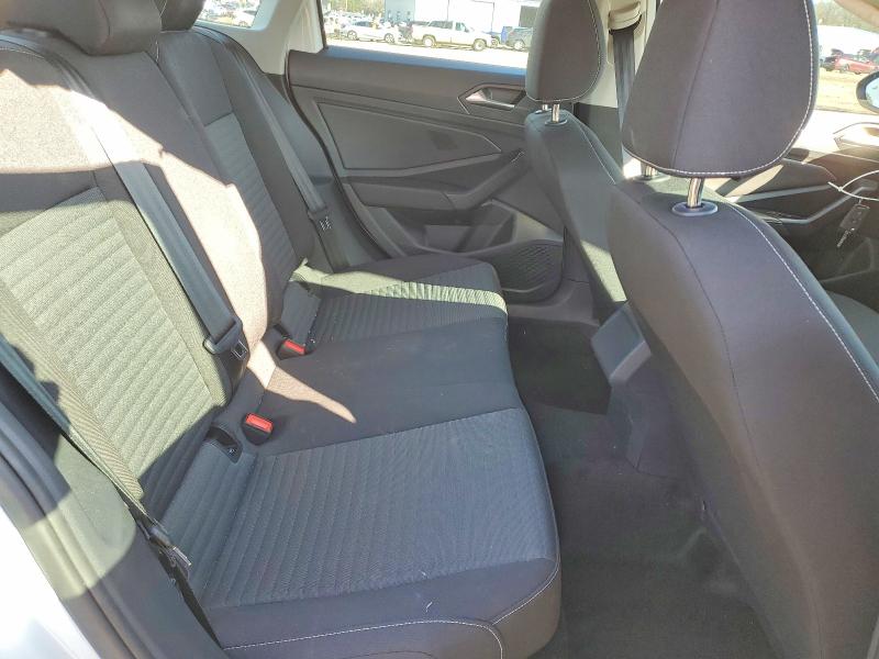 76138645 :رقم المزاد ، 3VW5M7BU2RM065832 vin ، 2024 Volkswagen Jetta مزاد بيع