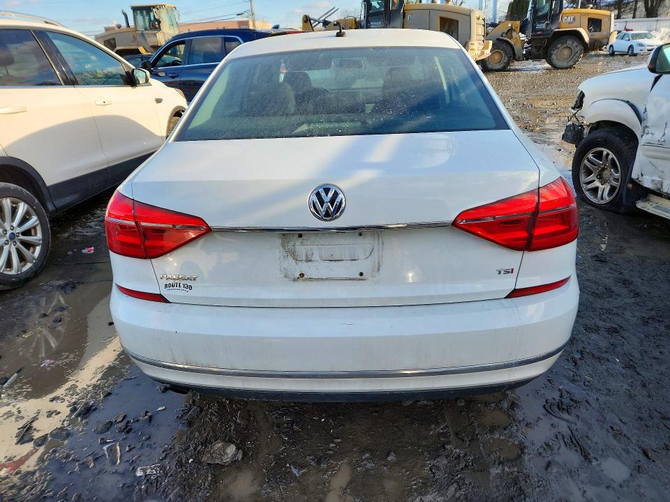 2016 Volkswagen Passat მანქანა იყიდება აუქციონზე, vin: 1VWAT7A39GC033615, აუქციონის ნომერი: 76648775