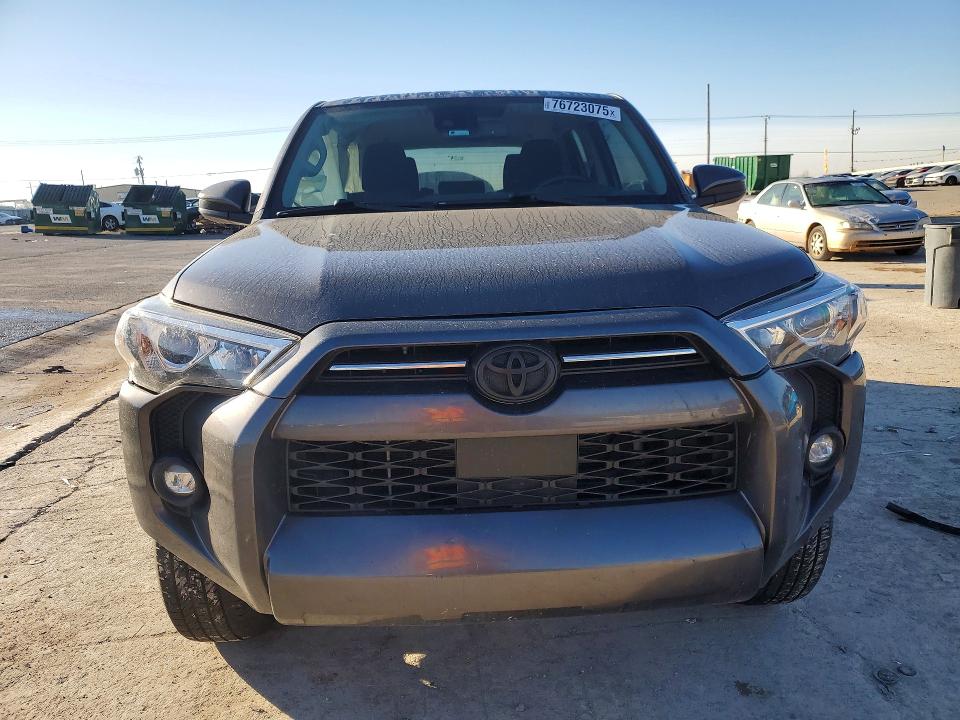 76723075 :رقم المزاد ، JTEMU5JR8M5909401 vin ، 2021 Toyota 4runner مزاد بيع