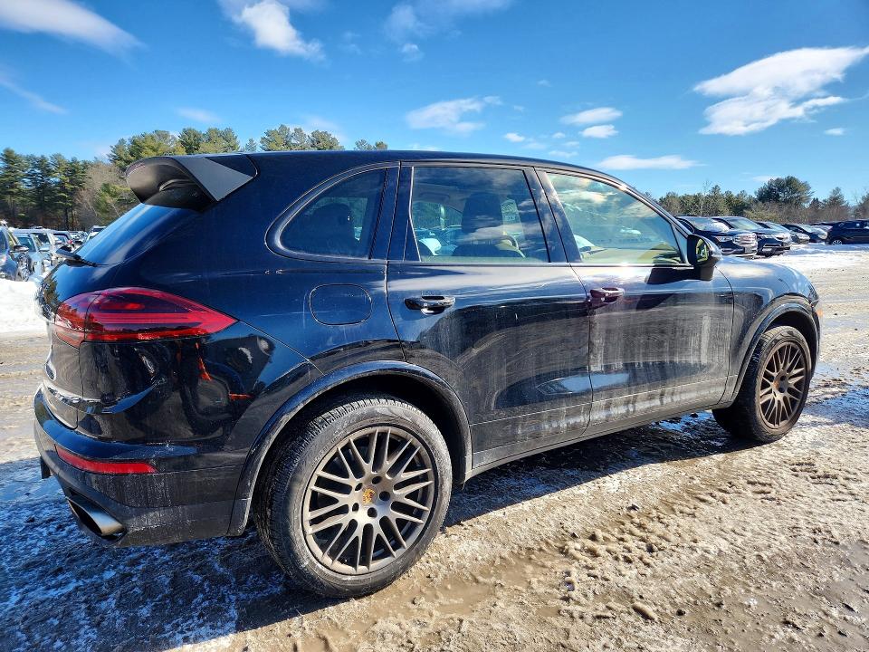 Aukcja sprzedaży 2017 Porsche Cayenne, vin: WP1AA2A24HKA85940, numer aukcji: 77102835