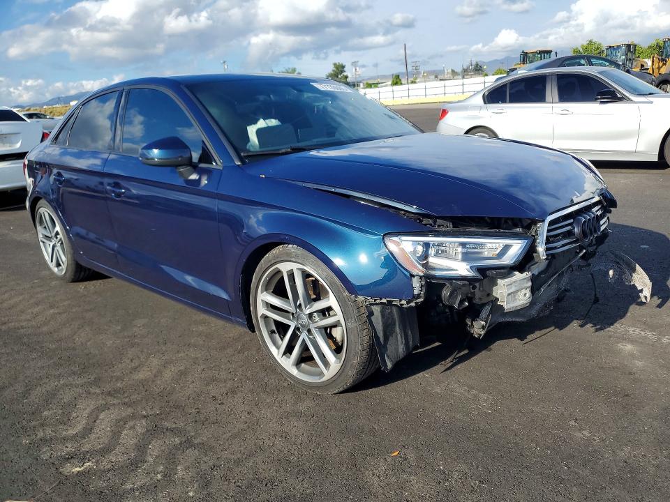 Aukcja sprzedaży 2018 Audi A3, vin: WAUB8GFF5J1033753, numer aukcji: 77135085