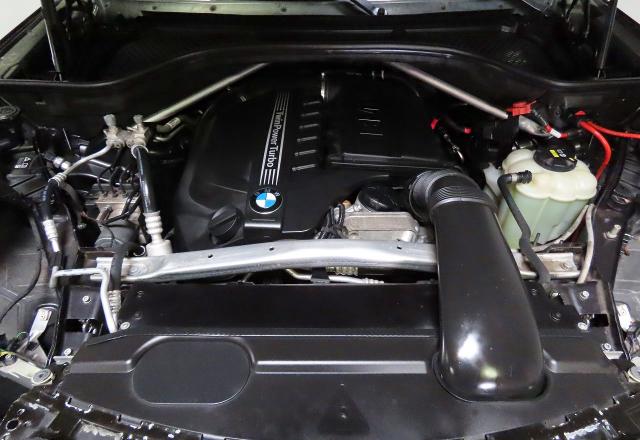 Продаж на аукціоні авто 2017 Bmw X5, vin: 5UXKR2C36H0X07436, номер лоту: 79076685