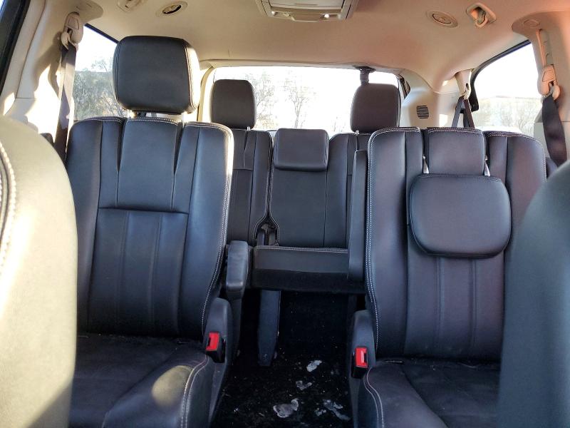 78826705 :رقم المزاد ، 2C4RC1BG7GR112602 vin ، 2016 Chrysler Town & Country مزاد بيع