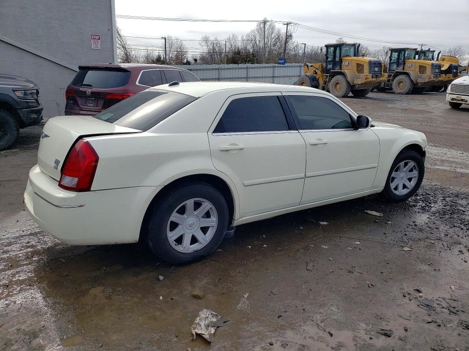 Продажа на аукционе авто 2005 Chrysler 300, vin: 2C3JA53G25H511577, номер лота: 77733885