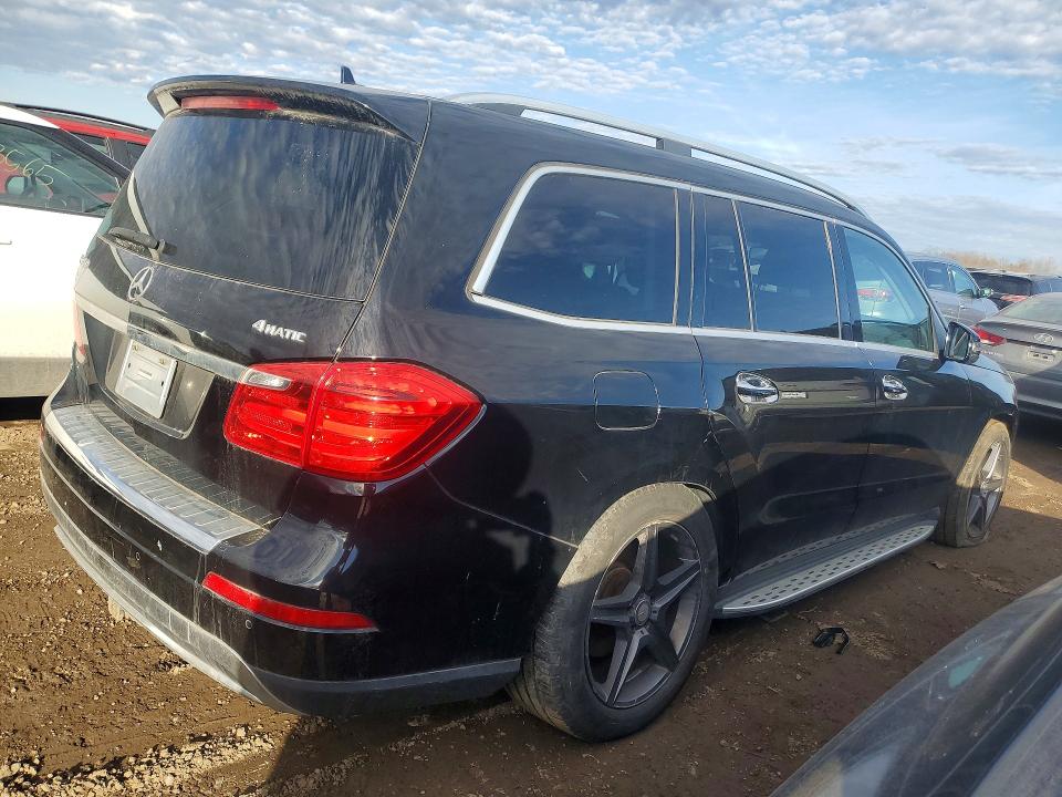 79424985 :رقم المزاد ، 4JGDF6EE2FA462632 vin ، 2015 Mercedes-benz Gl مزاد بيع