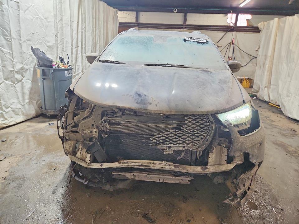 Продажа на аукционе авто 2021 Chrysler Pacifica, vin: 2C4RC1BG1MR524476, номер лота: 77005585