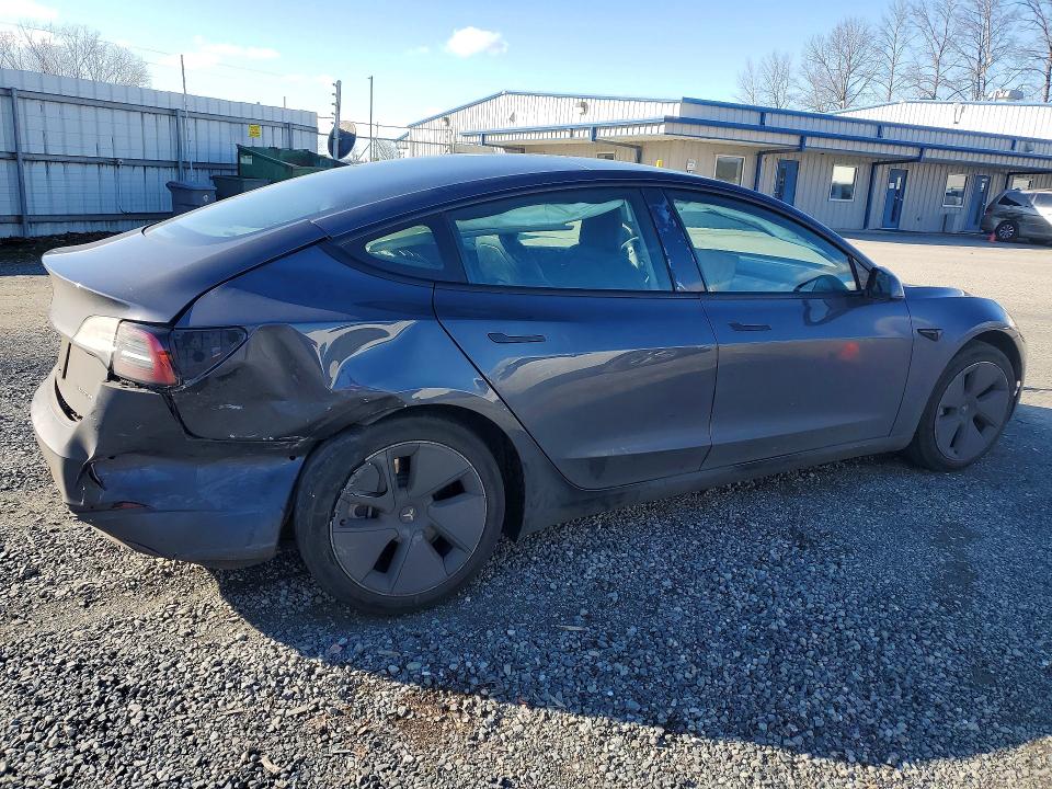 2022 Tesla Model 3 მანქანა იყიდება აუქციონზე, vin: 5YJ3E1EB9NF242583, აუქციონის ნომერი: 78732595