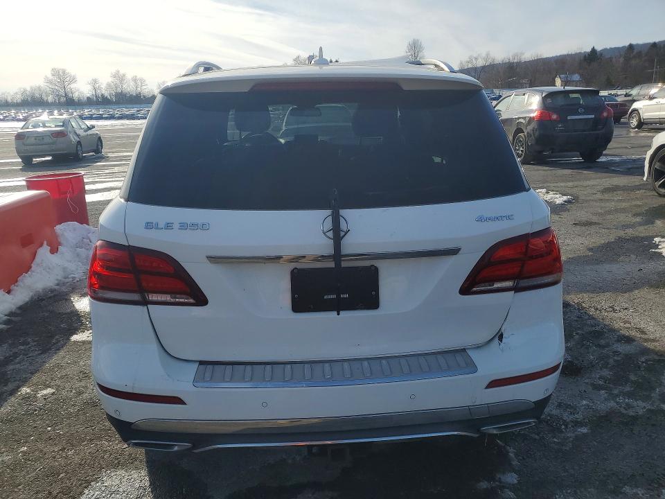 Продажа на аукционе авто 2018 Mercedes-benz Gle, vin: 4JGDA5HB2JB151084, номер лота: 76068725