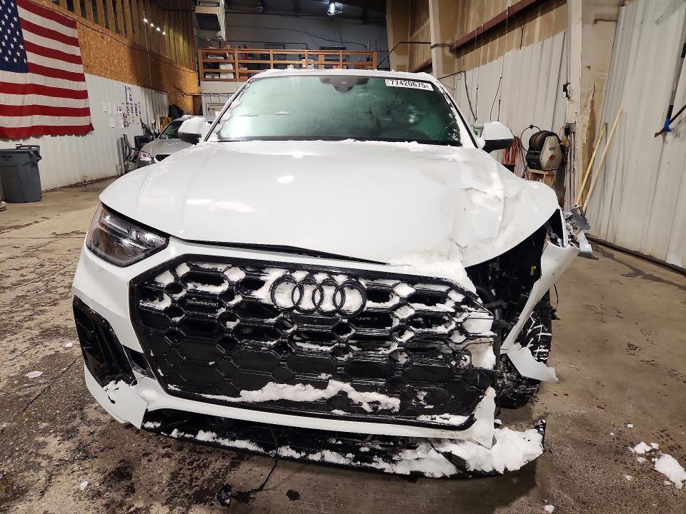 2024 Audi Q5 E მანქანა იყიდება აუქციონზე, vin: WA1E2AFY8R2079061, აუქციონის ნომერი: 77420675
