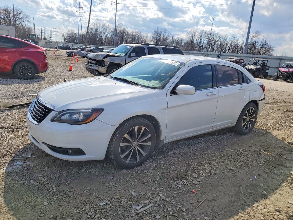 Продаж на аукціоні авто 2013 Chrysler 200, vin: 1C3CCBCG4DN737675, номер лоту: 79292895