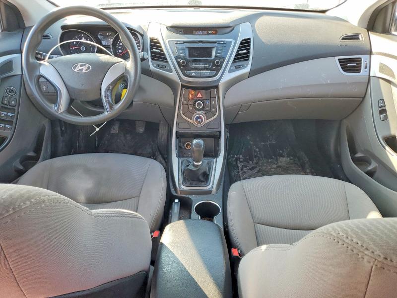 Продажа на аукционе авто 2015 Hyundai Elantra Se, vin: 5NPDH4AE6FH642701, номер лота: 77309575