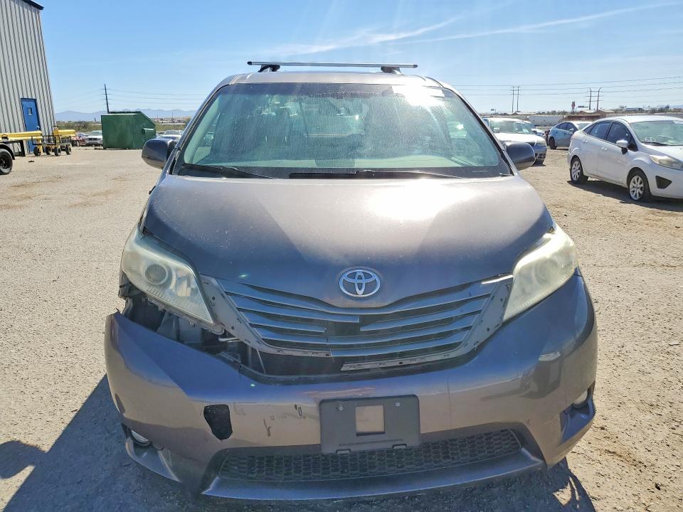 Продаж на аукціоні авто 2013 Toyota Sienna, vin: 5TDYK3DC6DS363361, номер лоту: 78666145