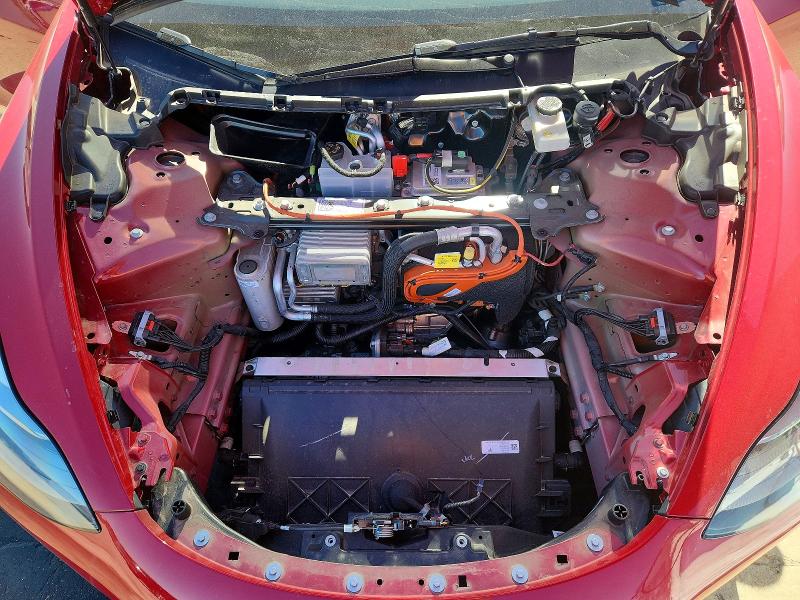 73707575 :رقم المزاد ، 5YJ3E1ECXPF678161 vin ، 2023 Tesla Model 3 مزاد بيع