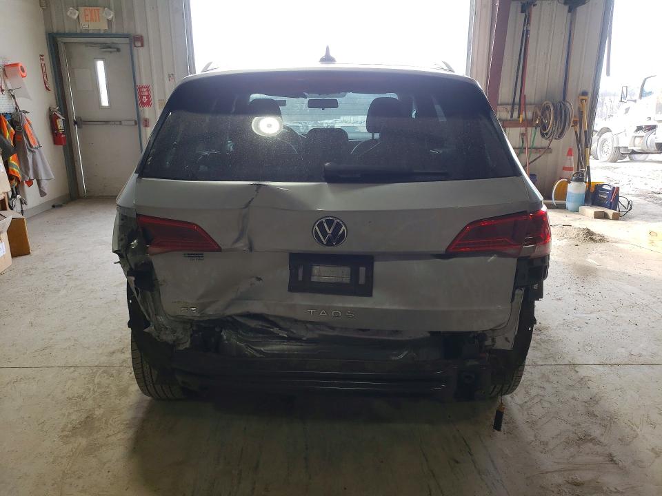 76344605 :رقم المزاد ، 3VVRX7B24NM097882 vin ، 2022 Volkswagen Taos مزاد بيع