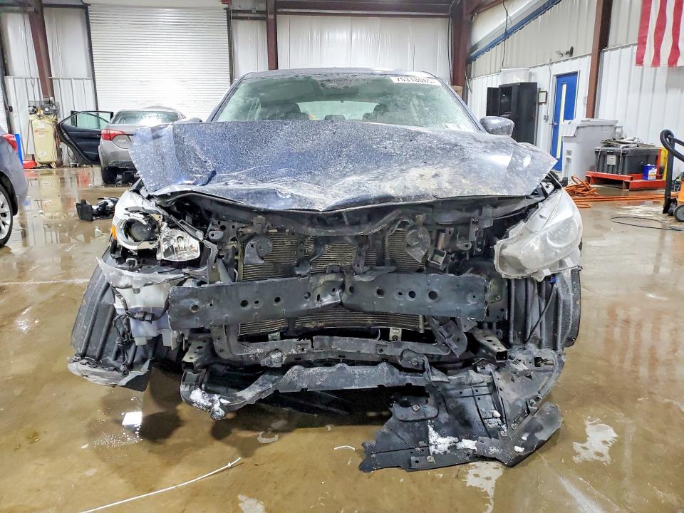 75318085 :رقم المزاد ، 3MZBN1L3XJM274663 vin ، 2018 Mazda 3 مزاد بيع