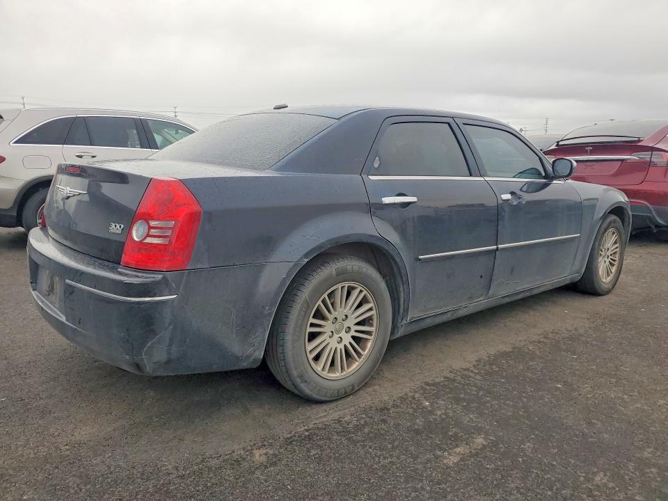 Auction sale of the 2010 Chrysler 300, vin: 2C3CA5CV3AH241793, lot number: 78102365