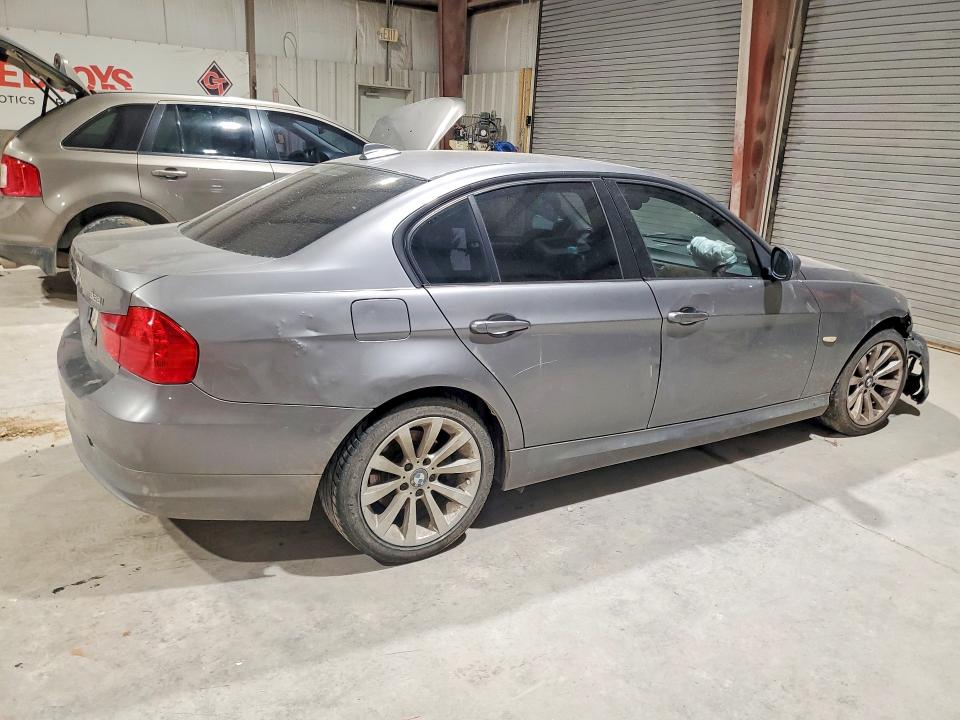 78682215 :رقم المزاد ، WBAPH7C50BE679634 vin ، 2011 Bmw 328 مزاد بيع