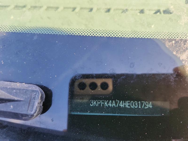 61748925 :رقم المزاد ، 3KPFK4A74HE031794 vin ، 2017 Kia Forte مزاد بيع