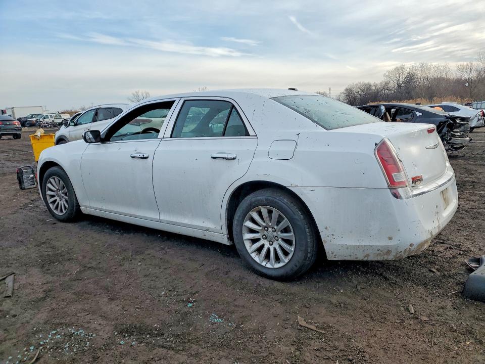 Продажа на аукционе авто 2013 Chrysler 300, vin: 2C3CCAAG8DH551711, номер лота: 77906585