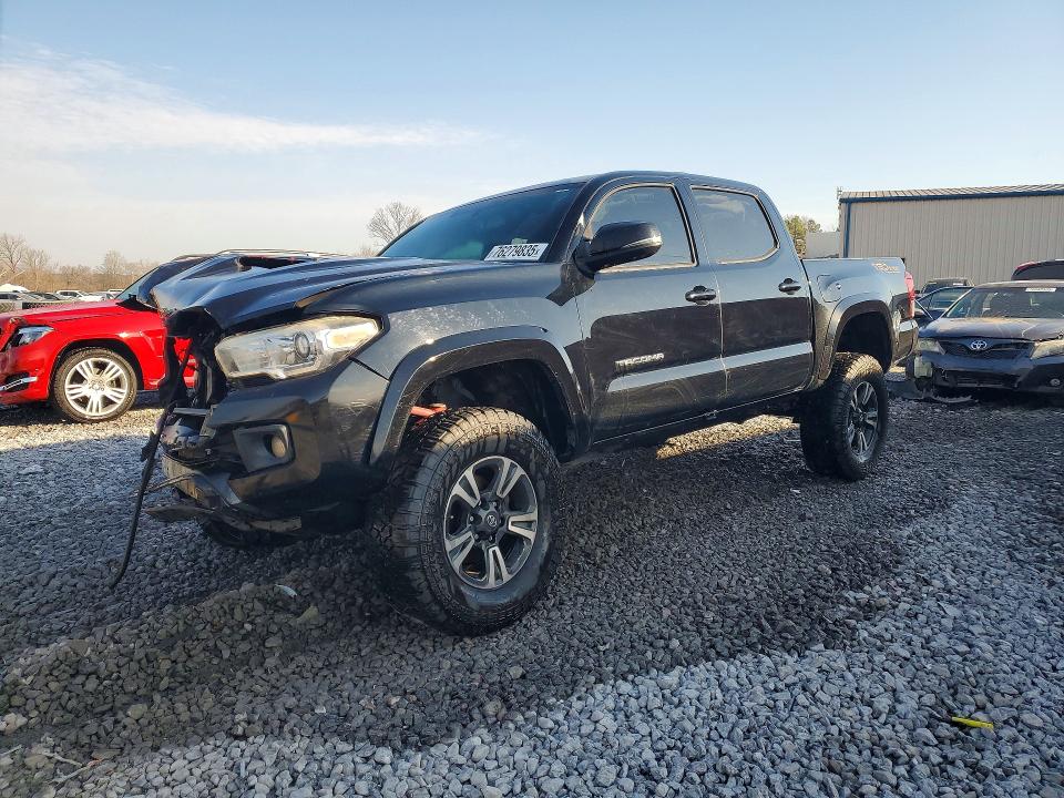 76279835 :رقم المزاد ، 5TFCZ5AN6HX087335 vin ، 2017 Toyota Tacoma مزاد بيع