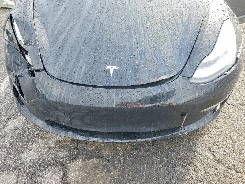 Продажа на аукционе авто 2018 Tesla Model 3, vin: 5YJ3E1EB2JF112476, номер лота: 77765195