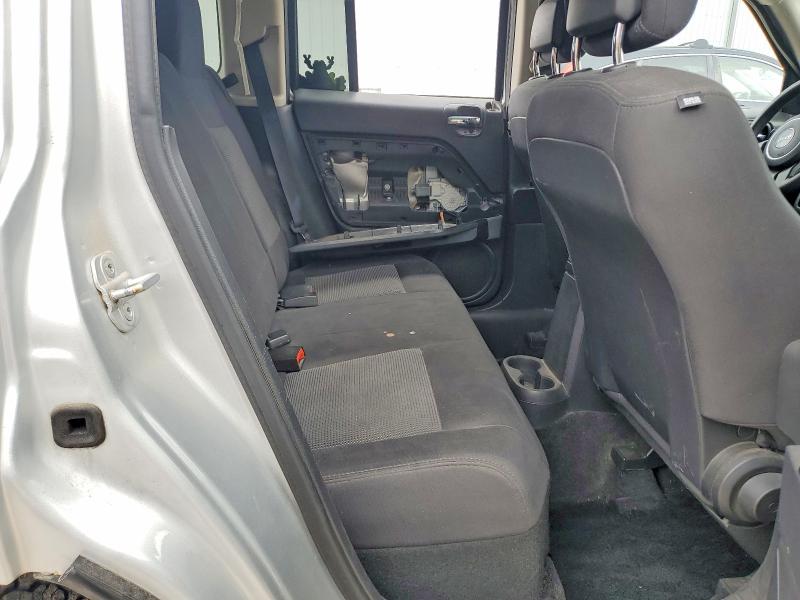 78360975 :رقم المزاد ، 1C4NJRBBXCD637447 vin ، 2012 Jeep Patriot مزاد بيع