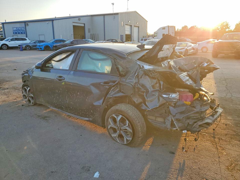 Aukcja sprzedaży 2021 Kia Forte, vin: 3KPF24AD0ME395968, numer aukcji: 75902135