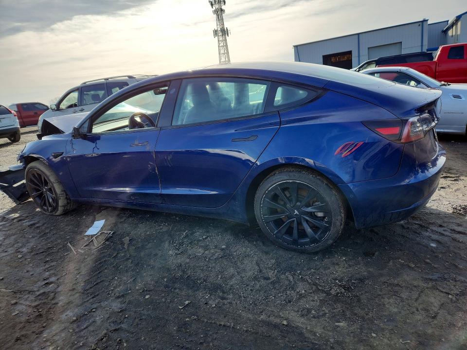 2022 Tesla Model 3 მანქანა იყიდება აუქციონზე, vin: 5YJ3E1EA5NF142696, აუქციონის ნომერი: 78592485
