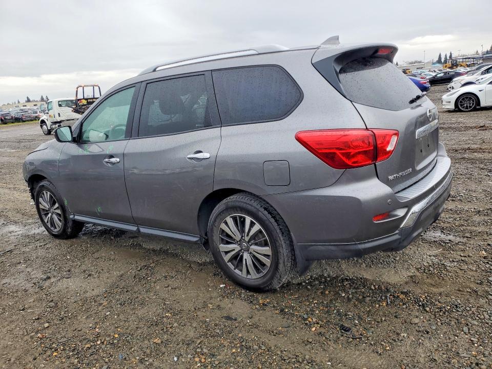 Продажа на аукционе авто 2020 Nissan Pathfinder, vin: 5N1DR2AN0LC624327, номер лота: 76748235