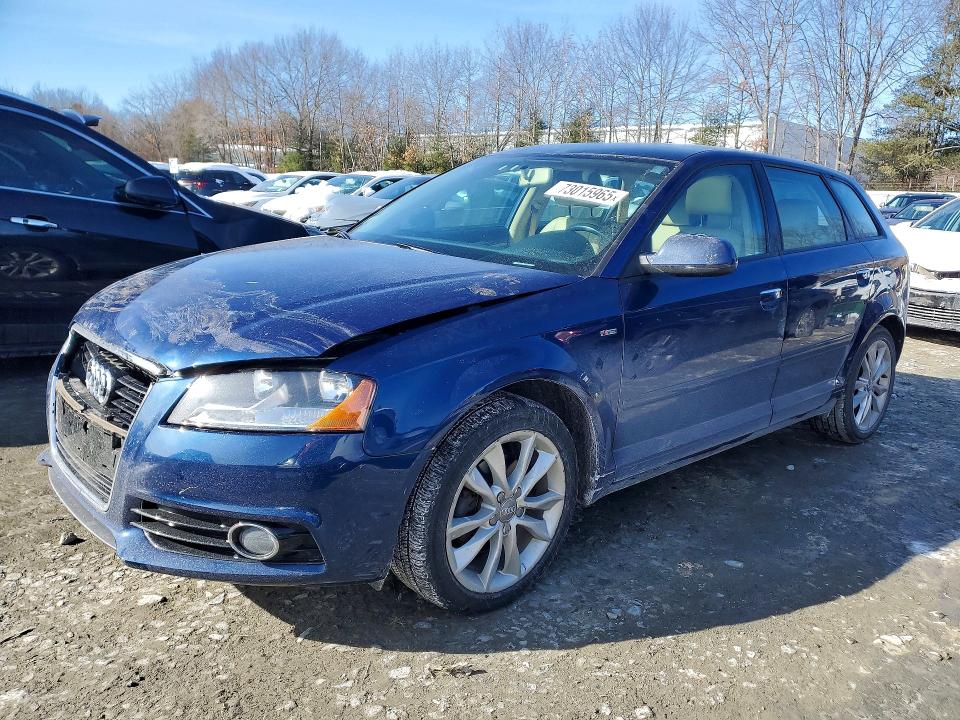 73015965 :رقم المزاد ، WAUBJAFM7CA056311 vin ، 2012 Audi A3 مزاد بيع