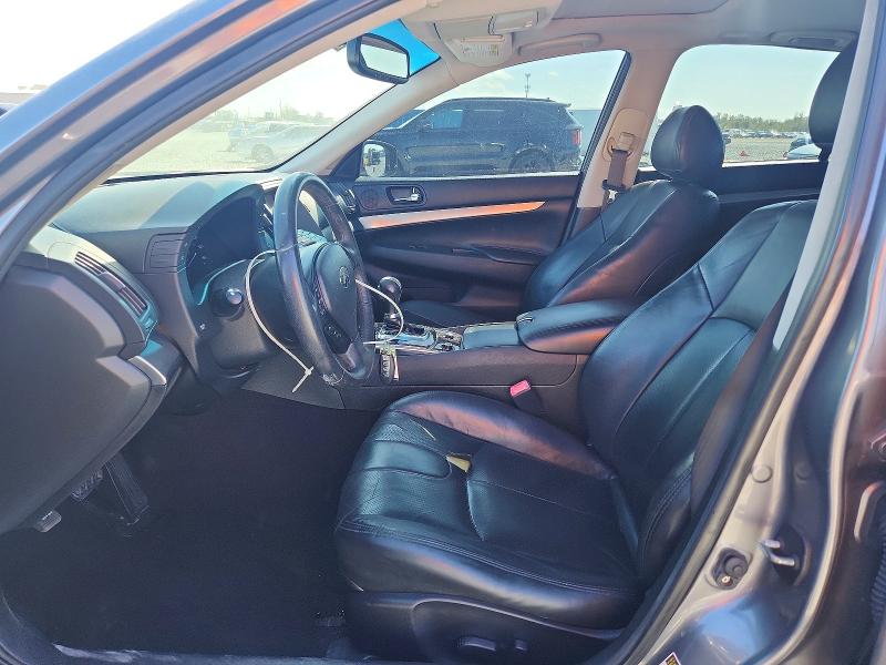 77747155 :رقم المزاد ، JN1CV6APXFM500815 vin ، 2015 Infiniti Q40 مزاد بيع