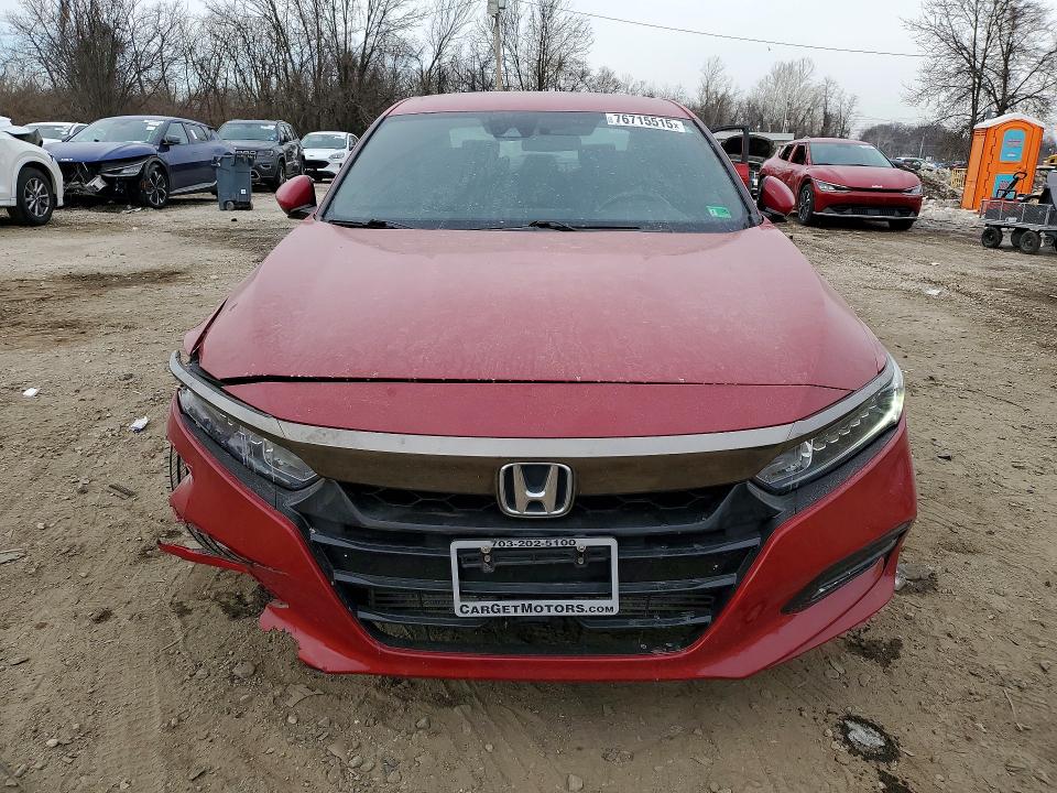 2018 Honda Accord მანქანა იყიდება აუქციონზე, vin: 1HGCV1F37JA005330, აუქციონის ნომერი: 76715515