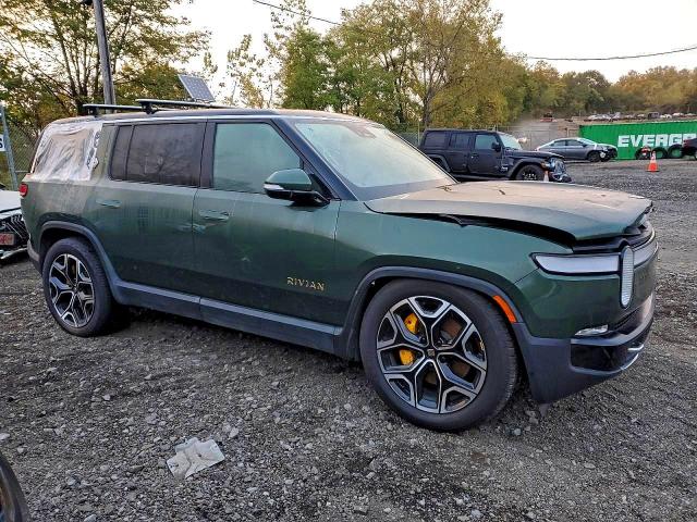 76234395 :رقم المزاد ، 7PDSGABLXPN020988 vin ، 2023 Rivian R1s Launch مزاد بيع