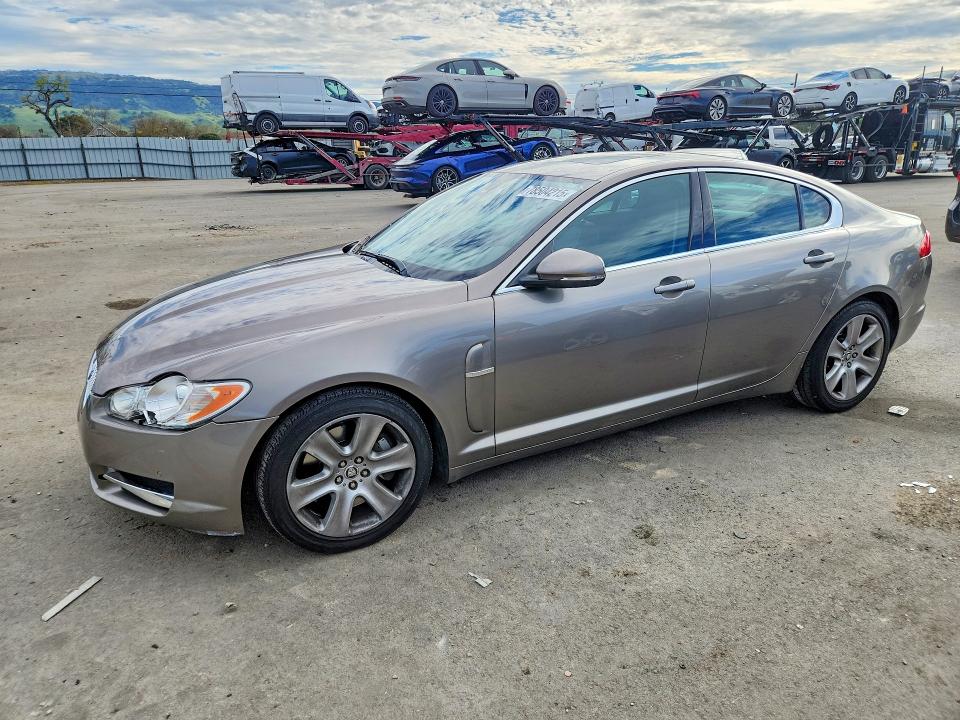 78504215 :رقم المزاد ، SAJWA0FB0BLS02825 vin ، 2011 Jaguar Xf مزاد بيع