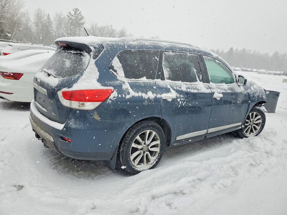 Продажа на аукционе авто 2015 Nissan Pathfinder, vin: 5N1AR2MM8FC667355, номер лота: 77474875