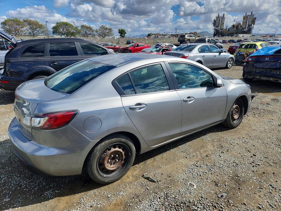 Продажа на аукционе авто 2010 Mazda 3, vin: JM1BL1SG0A1324707, номер лота: 77747805