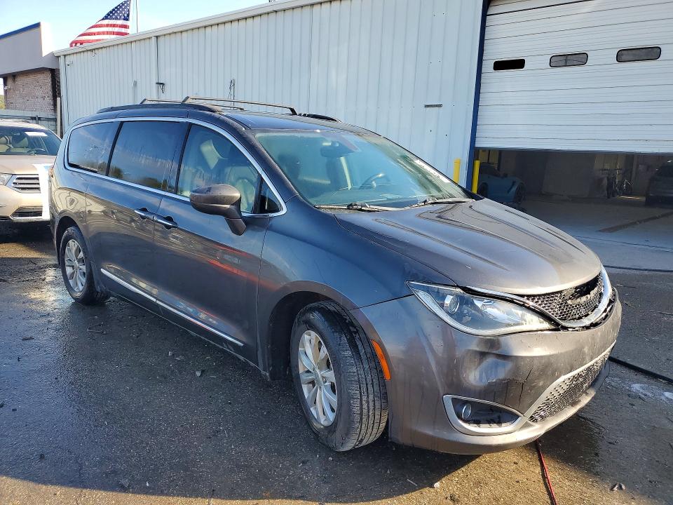 Aukcja sprzedaży 2017 Chrysler Pacifica T, vin: 2C4RC1BG1HR526332, numer aukcji: 75463745