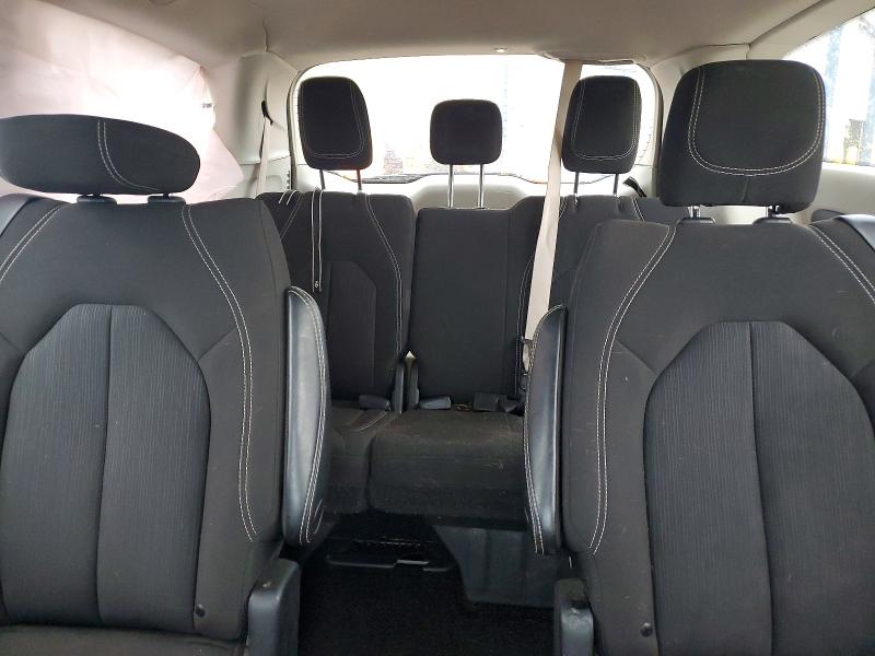 2022 Chrysler Voyager მანქანა იყიდება აუქციონზე, vin: 2C4RC1CG7NR226496, აუქციონის ნომერი: 76805235