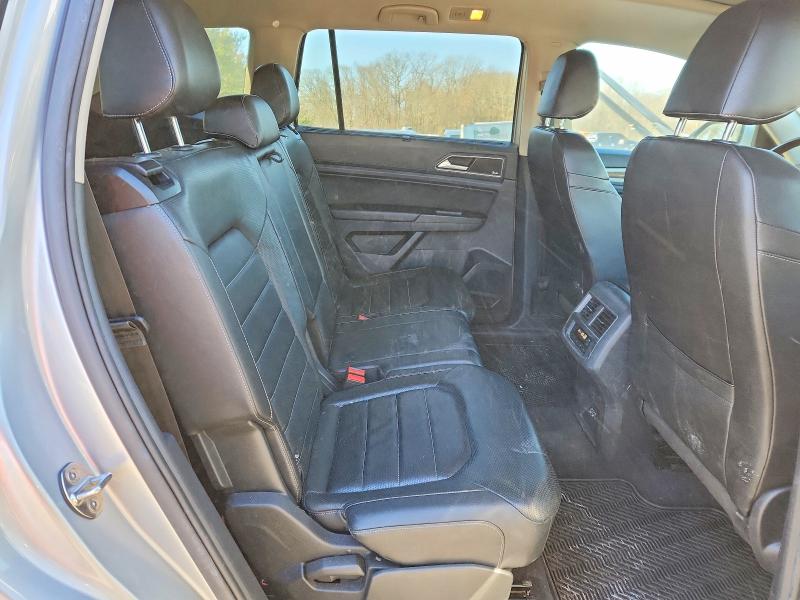 76600635 :رقم المزاد ، 1V2NR2CA9KC573507 vin ، 2019 Volkswagen Atlas Sel مزاد بيع