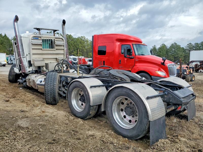 76284535 :رقم المزاد ، 1XKZP4TX2SJ128504 vin ، 2025 Kenworth T880 مزاد بيع