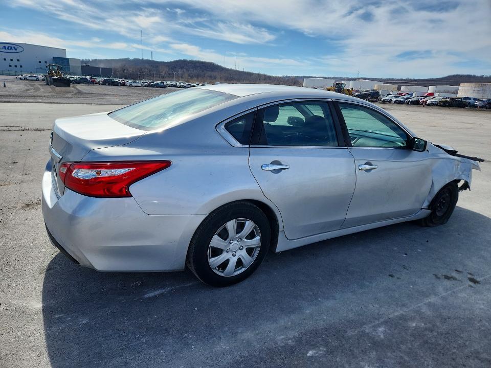 Продаж на аукціоні авто 2016 Nissan Altima, vin: 1N4AL3AP1GC259569, номер лоту: 77112505